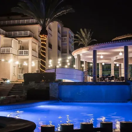 شقة فندقية Ona Ogisaka Garden 3*