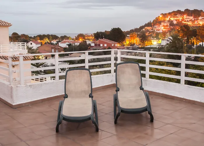 Ona Ogisaka Garden 3*