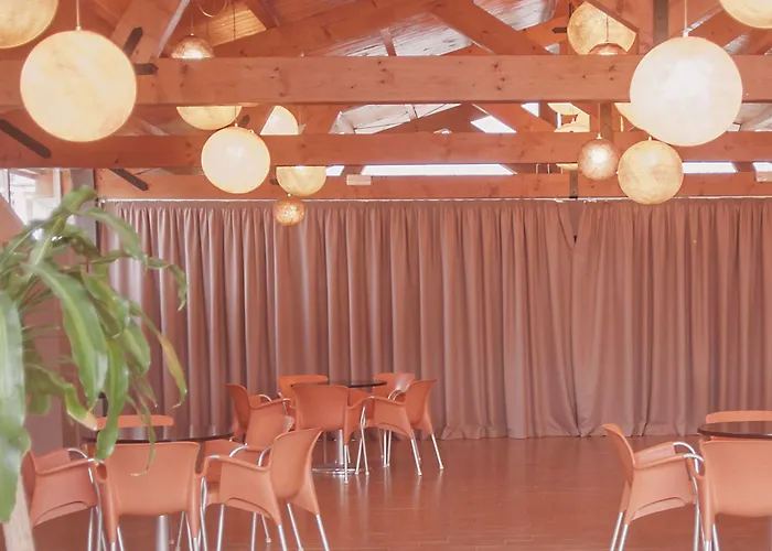 מלון דירות Ona Ogisaka Garden דניה