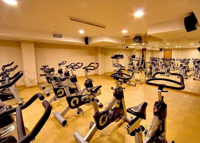 Ona Ogisaka Garden מלון דירות