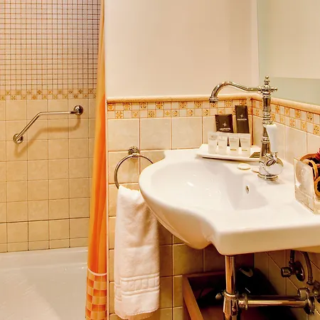 Aparthotel Ona Ogisaka Garden 3*