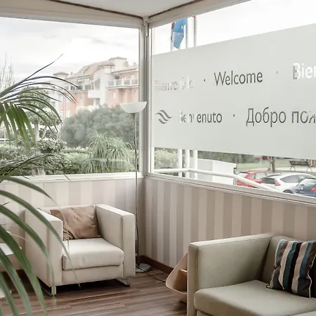 Ona Ogisaka Garden Aparthotel Denia