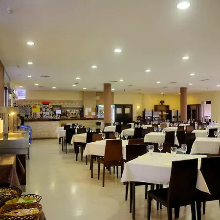 Ona Ogisaka Garden Aparthotel 3*
