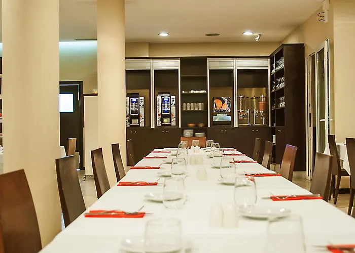 Ona Ogisaka Garden Aparthotel Denia