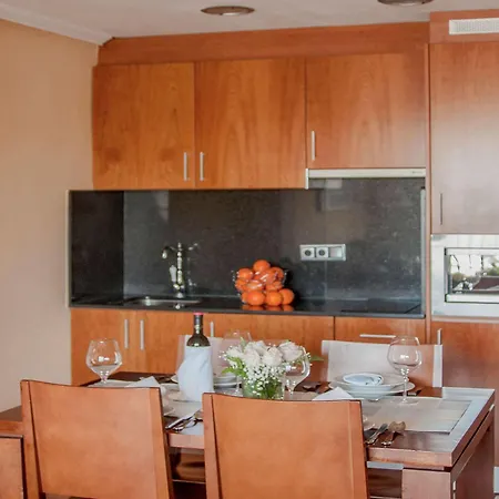 Ona Ogisaka Garden Ξενοδοχείο με διαμερίσματα