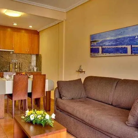 Apartahotel Ona Ogisaka Garden 3*