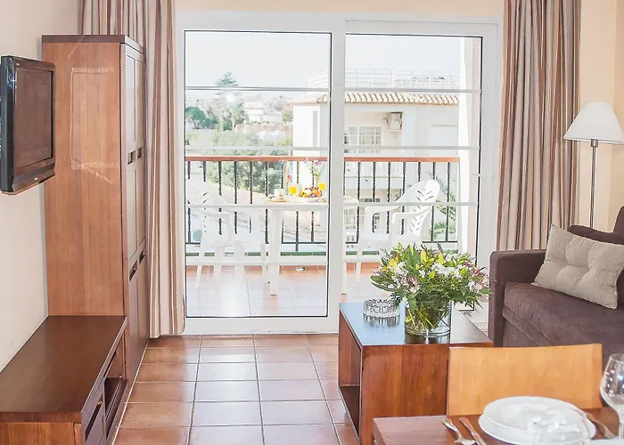 Ona Ogisaka Garden Denia